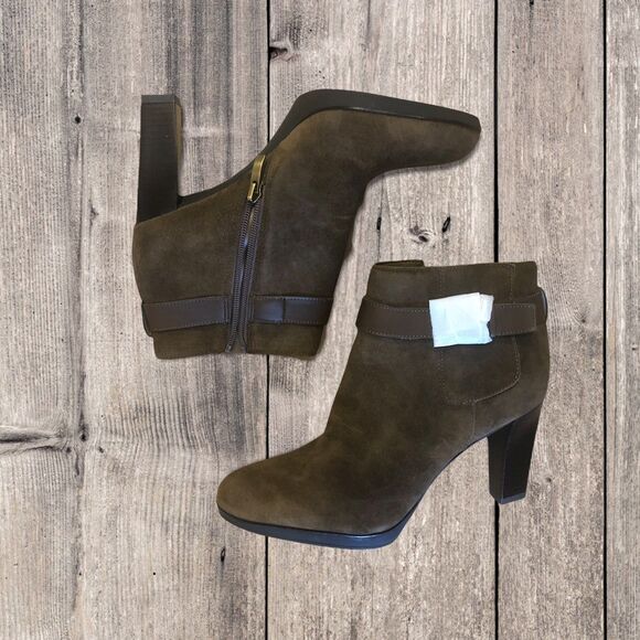 Franco Sarto Idrina Suede Ankle Boots 8M - Picture 1 of 7